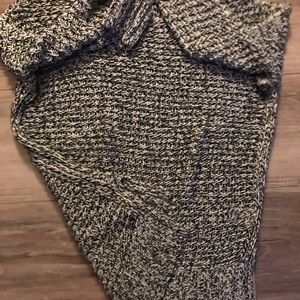 Reitman’s Grey Sweater size small